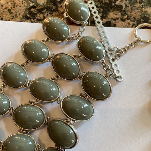 Beautiful Gray and Silver Statement Necklace! - Picture 3 of 7